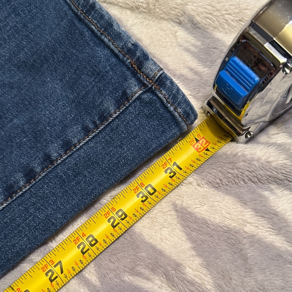A171.   Aeropostale Women's Classic Blue mid rise Boot Cut Jeans size 10 L - Picture 11 of 11